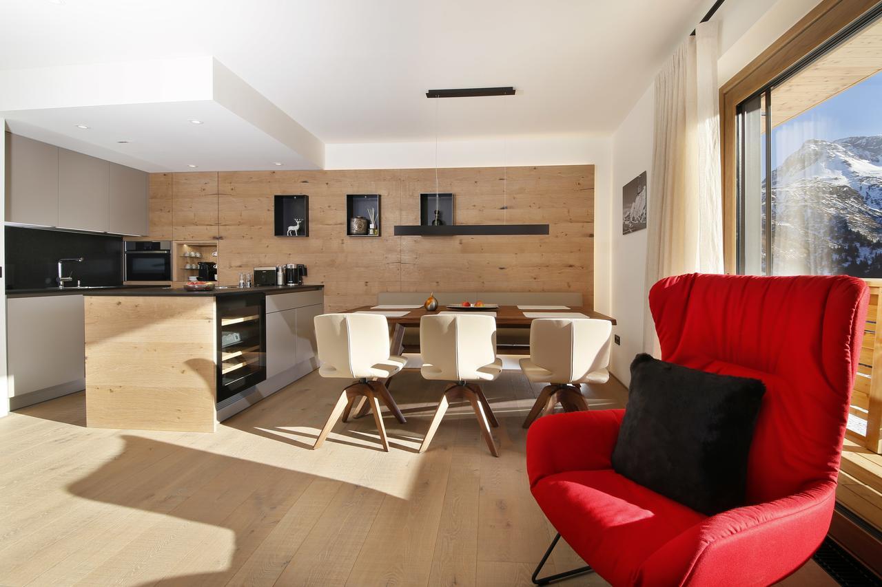 Chalet Hohe Welt - luxury apartments Lech Buitenkant foto
